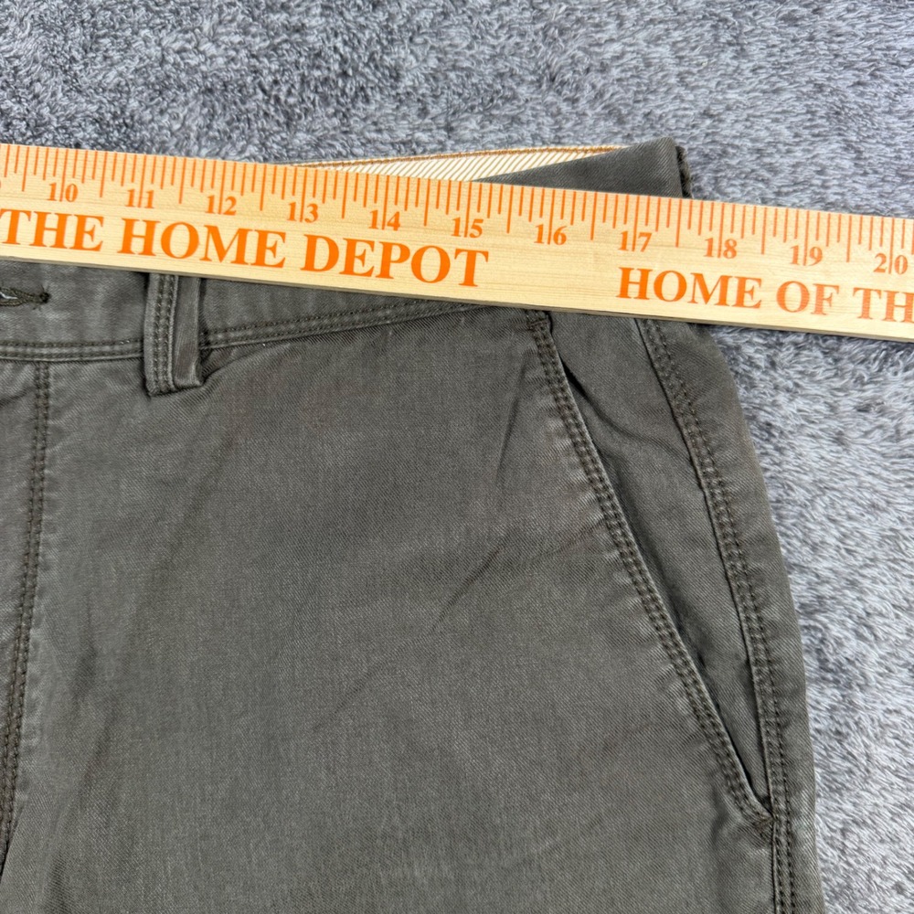 Tommy Bahama Boracay Shorts Mens 35 Olive Green Stretch 10" Inseam Flat Front - Picture 11 of 14